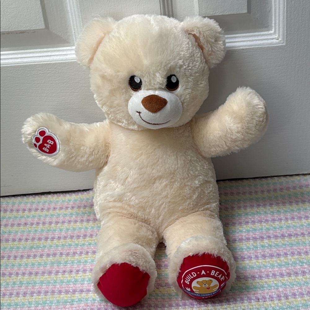 Build-A-Bear National Teddy Bear 2019 Collection Cream & Red Plush Bear Kids Toy